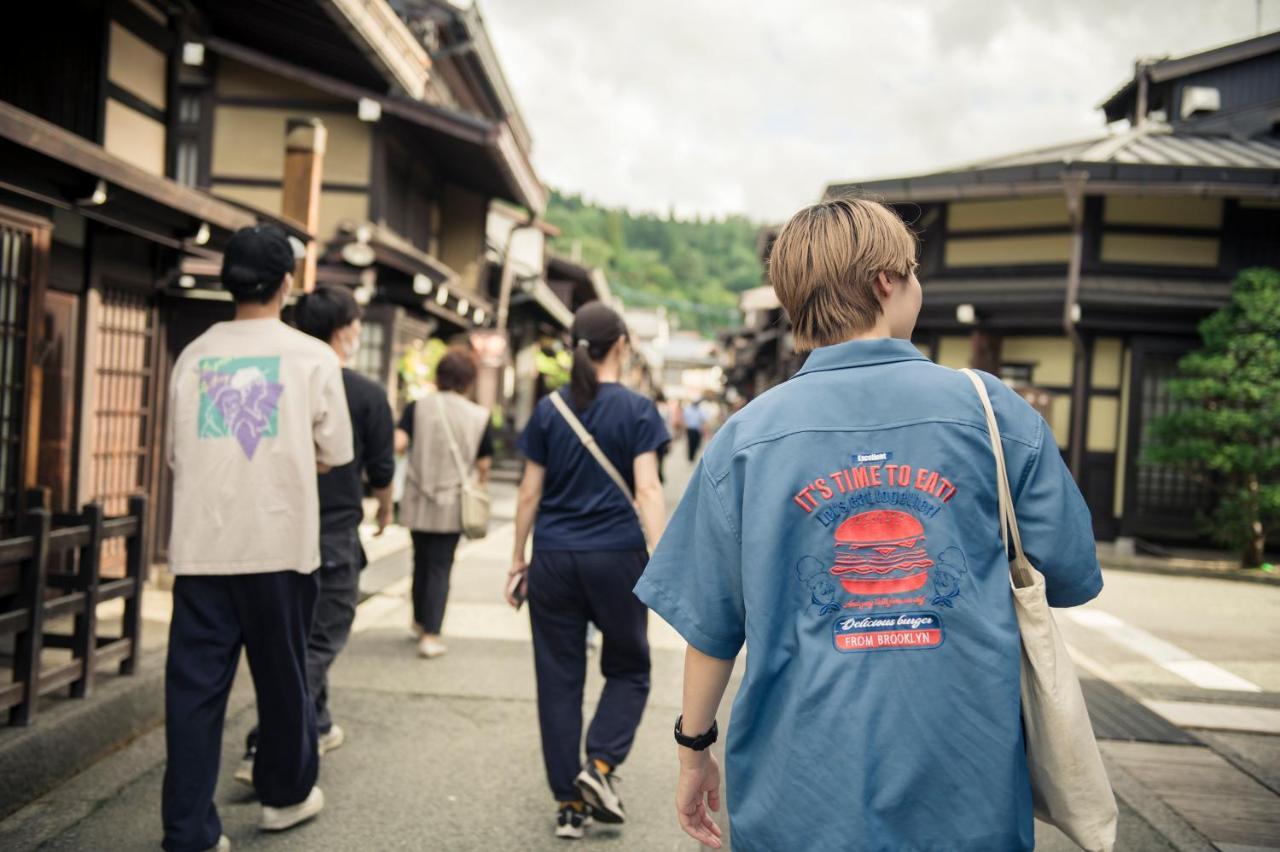 Manabi-stay Takayama モダンな蔵ダイニングと半露天風呂付き古民家一棟貸切ホテル Eksteriør billede